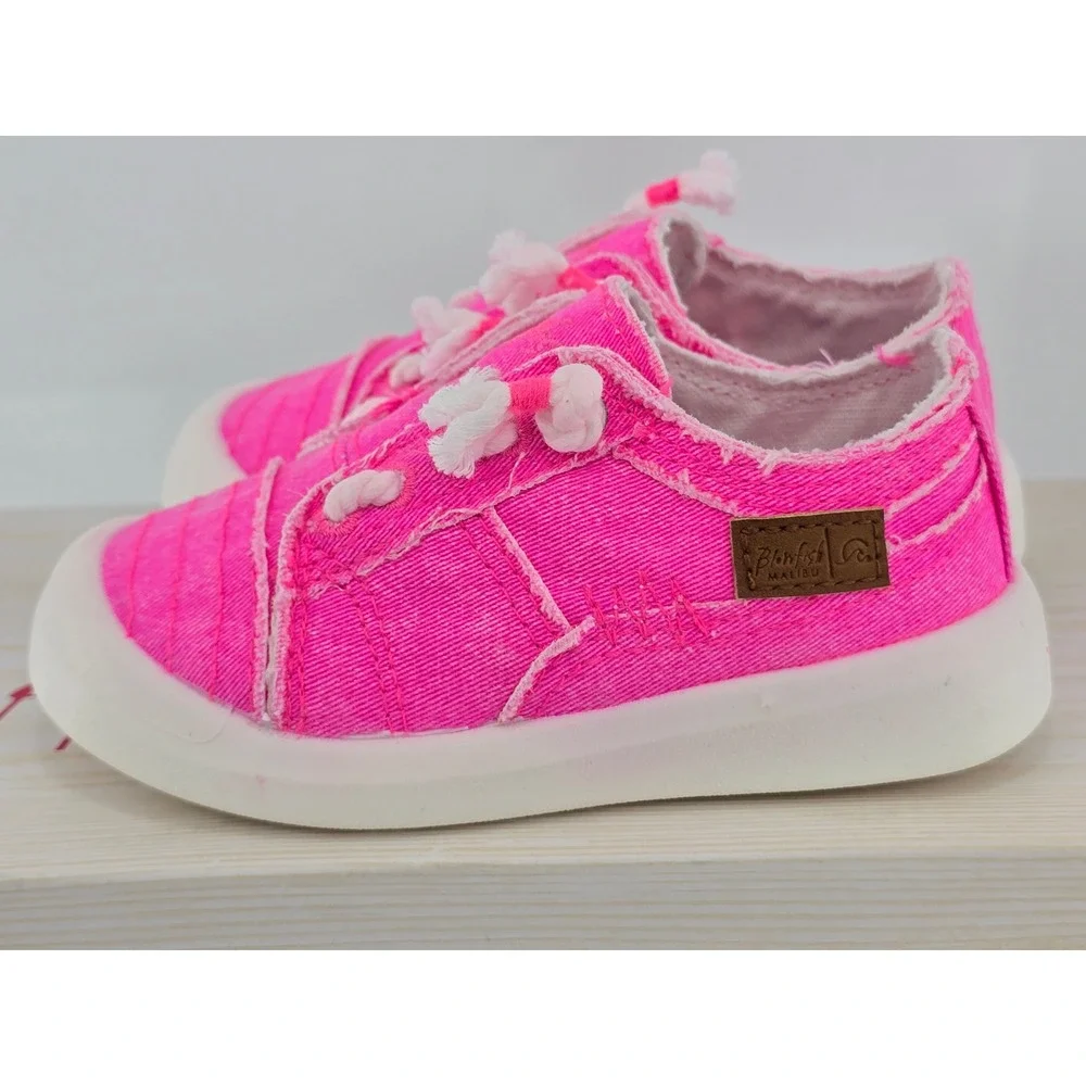 Blowfish Beachside-T Sneaker Kids Size 6 Hot Pink Twill Distressed - New